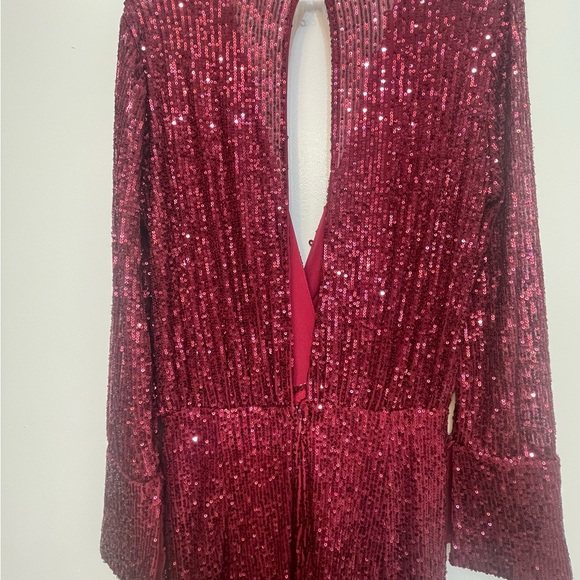 Burgundy sequin dress with a slit, sequins dress - Picture 3 of 4